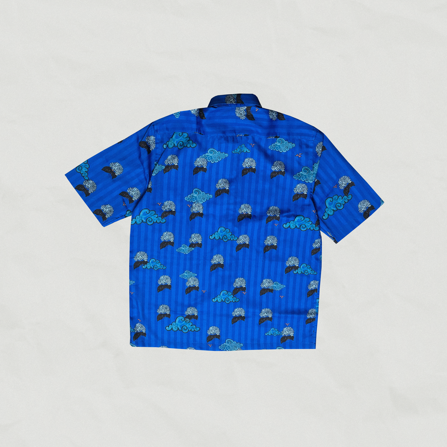 It's Raining Lucky Unisex Half Sleeve Shirt